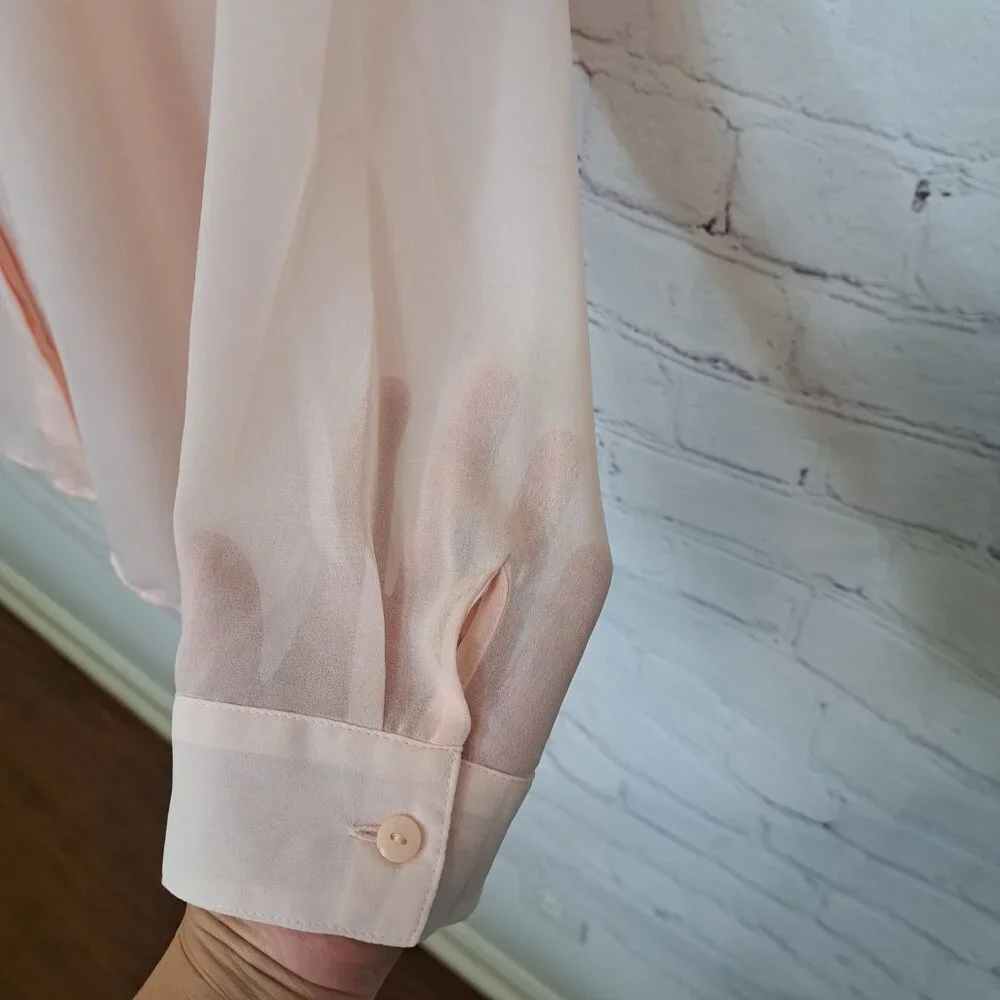 Chico's Peach Casual Button Up Shirt Size 3 - Picture 4 of 12